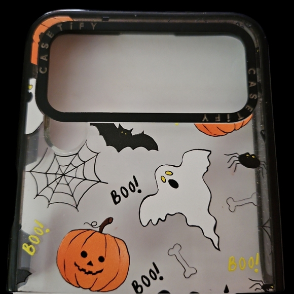 Casetify - Boo Halloween Galaxy Z-Flip 4 Case - Picture 4 of 7